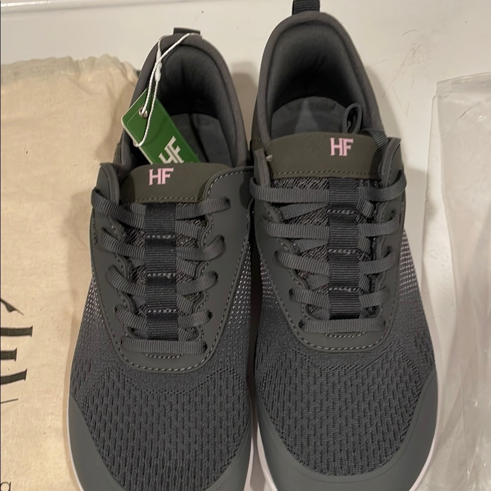 HF unisex Charcoal Sneakers
